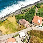 Casinha Do Mar By Galmi * São Vicente