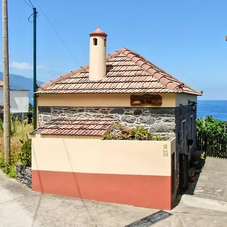 Casinha Do Mar By Galmi Willa *